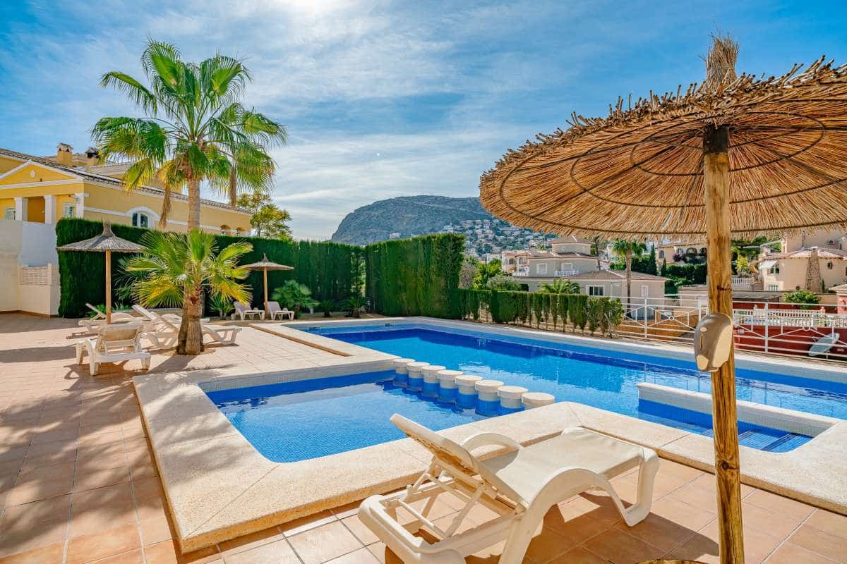 Casa de 3 habitaciones en Calpe / Calp en venta - 370.000 € (Ref: 9370336)