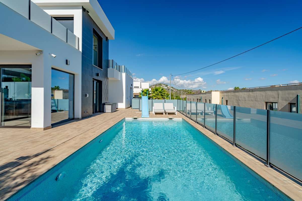 4 sypialnia Willa na sprzedaż w Calpe / Calp - 1 300 000 € (Ref: 9374063)