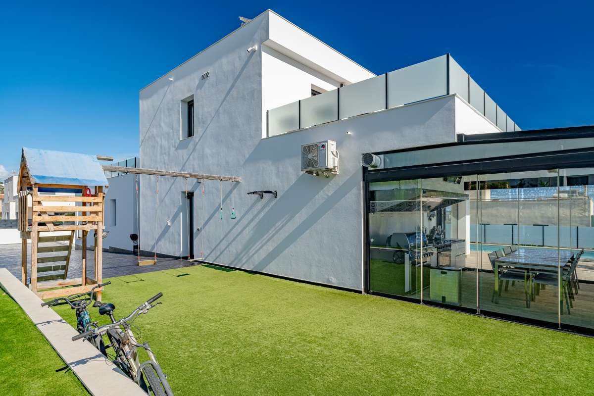 4 sypialnia Willa na sprzedaż w Calpe / Calp - 1 300 000 € (Ref: 9374063)