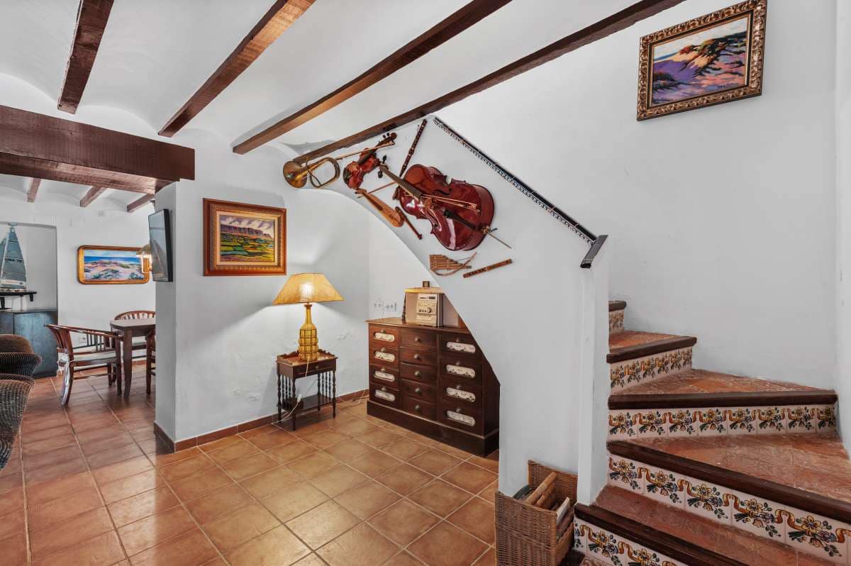 4 bedroom Finca/Country House for sale in Calpe / Calp - € 785,000 (Ref: 9376425)