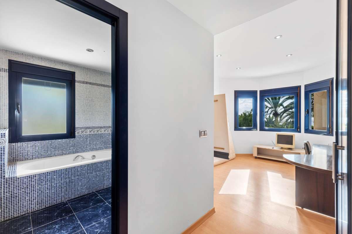 5 sypialnia Willa na sprzedaż w Calpe / Calp - 690 000 € (Ref: 9386574)