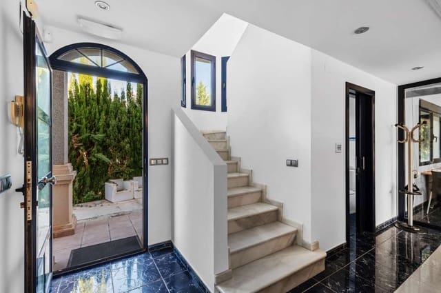 5 sypialnia Willa na sprzedaż w Calpe / Calp - 690 000 € (Ref: 9386574)