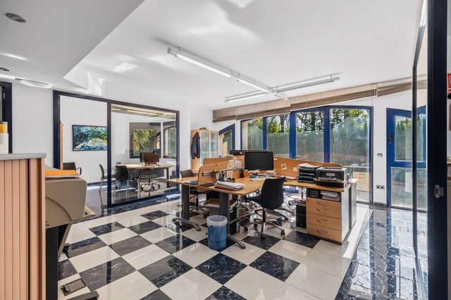 5 sypialnia Willa na sprzedaż w Calpe / Calp - 690 000 € (Ref: 9386574)