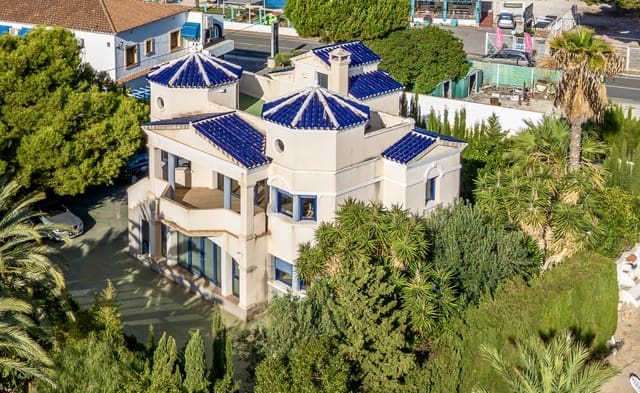 5 sypialnia Willa na sprzedaż w Calpe / Calp - 690 000 € (Ref: 9386574)