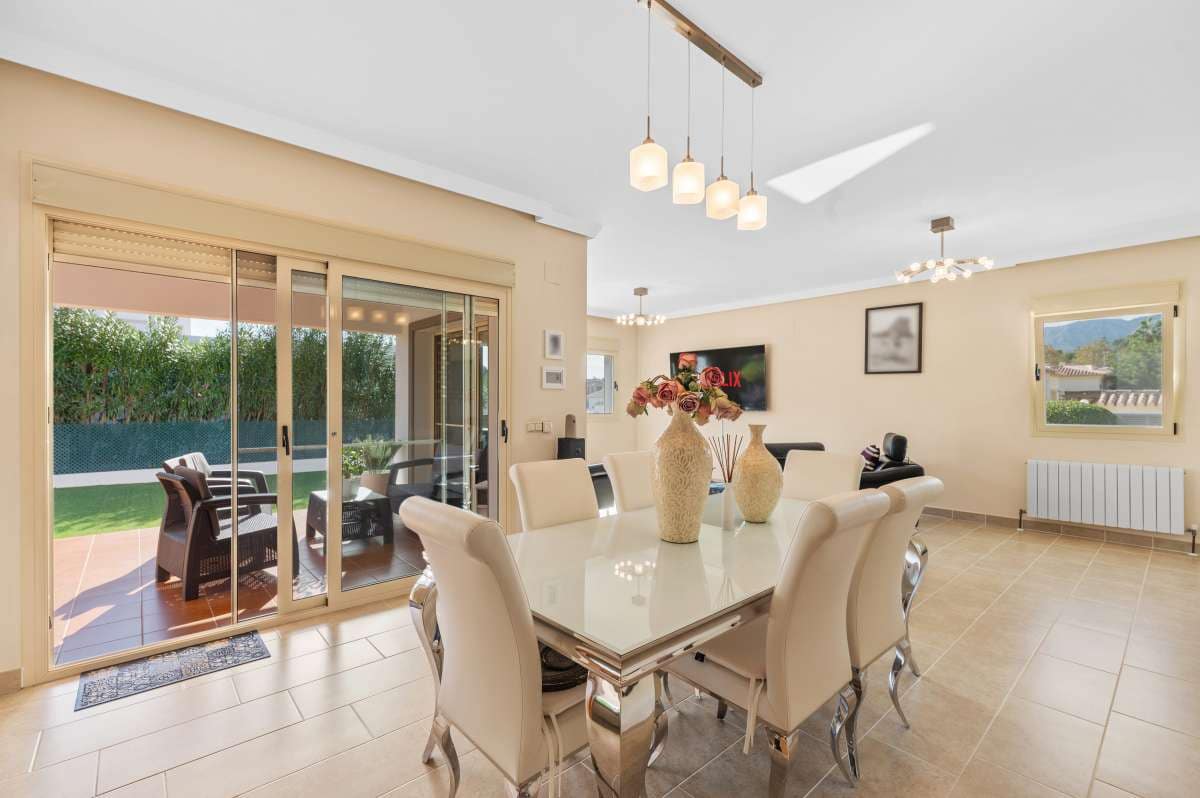 4 makuuhuone Huvila myytävänä paikassa Calpe / Calp - 899 500 € (Ref: 9386575)