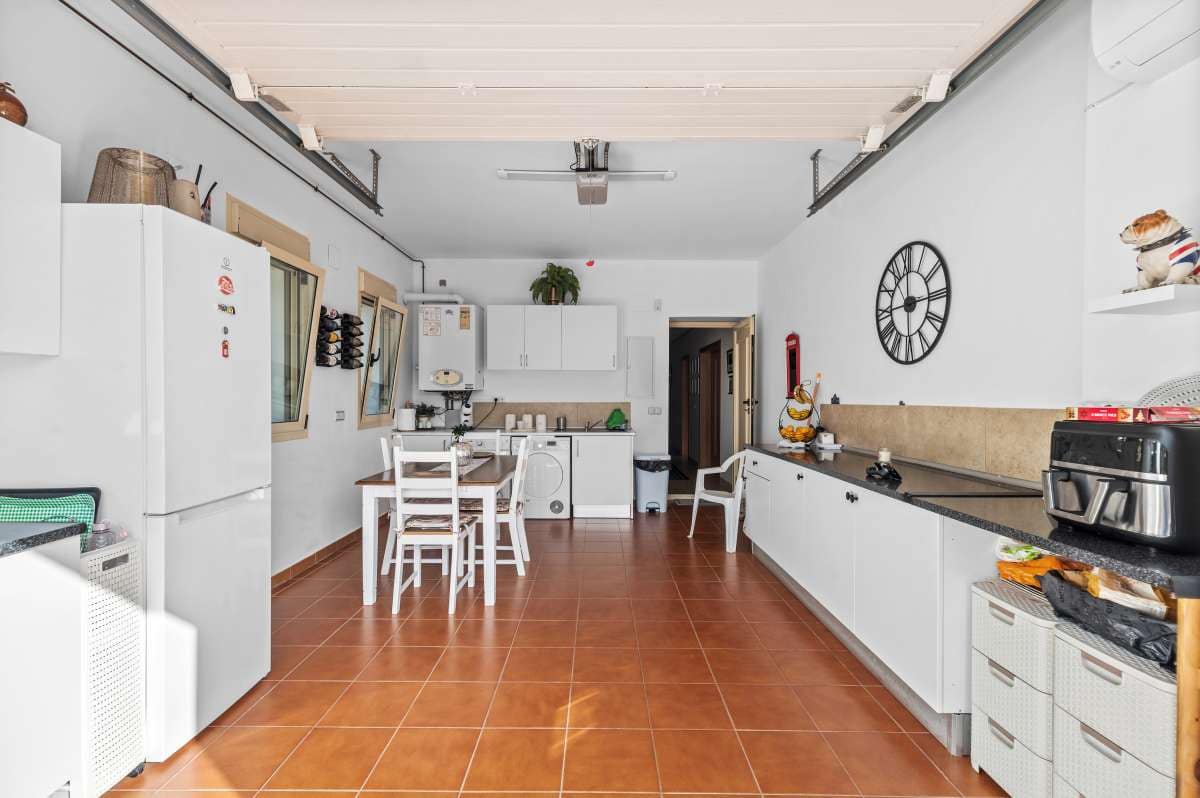 4 makuuhuone Huvila myytävänä paikassa Calpe / Calp - 899 500 € (Ref: 9386575)