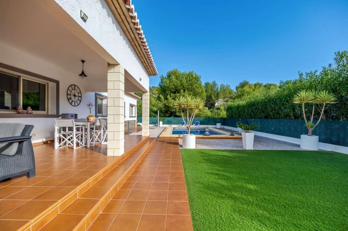 4 makuuhuone Huvila myytävänä paikassa Calpe / Calp - 899 500 € (Ref: 9386575)