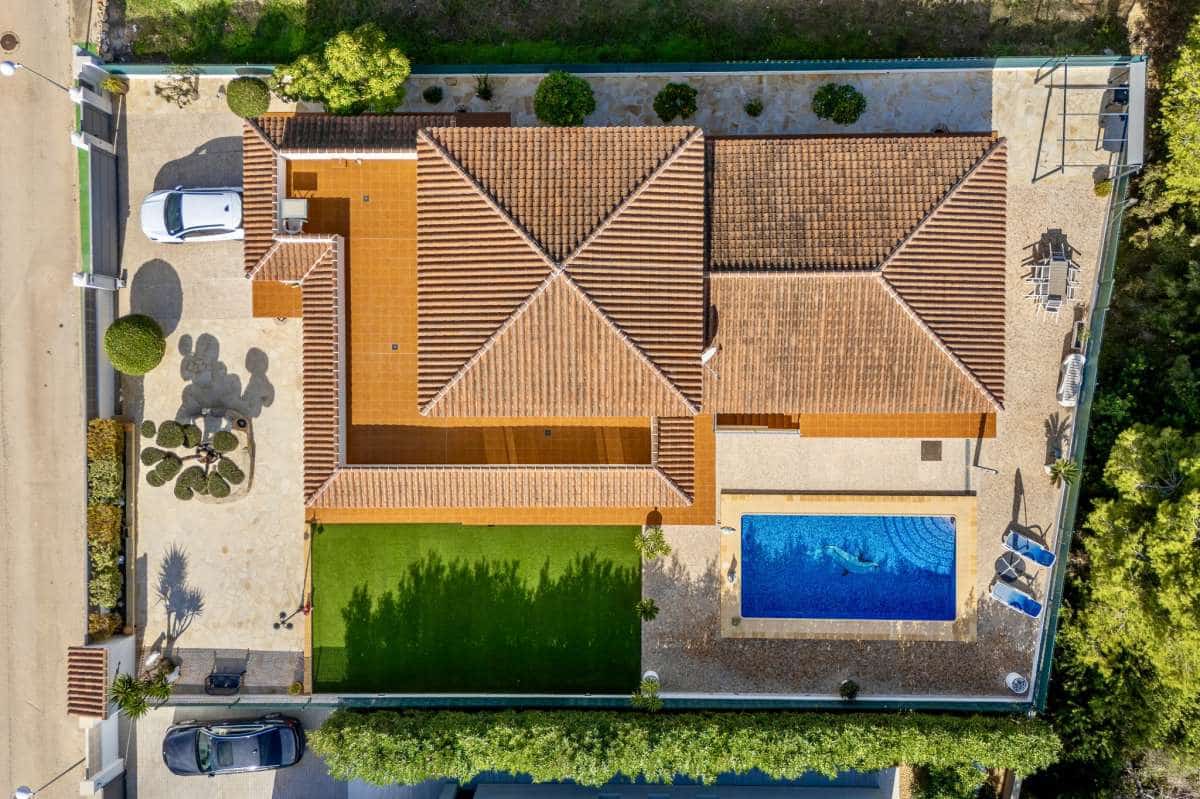 4 makuuhuone Huvila myytävänä paikassa Calpe / Calp - 899 500 € (Ref: 9386575)