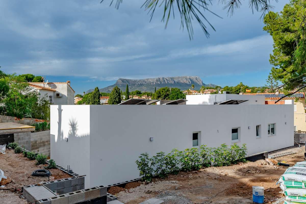 3 bedroom Villa for sale in Calpe / Calp - € 850,000 (Ref: 9417584)