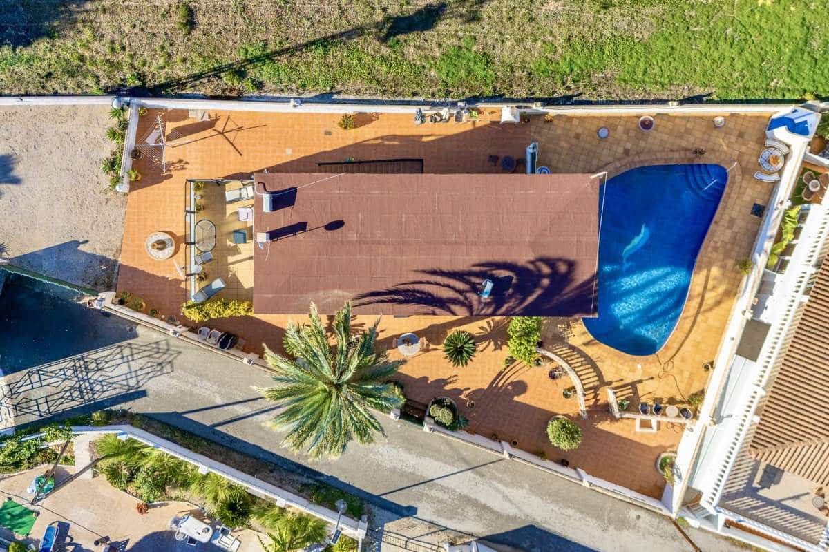 4 slaapkamer Villa te koop in Calpe / Calp - € 550.000 (Ref: 9436268)