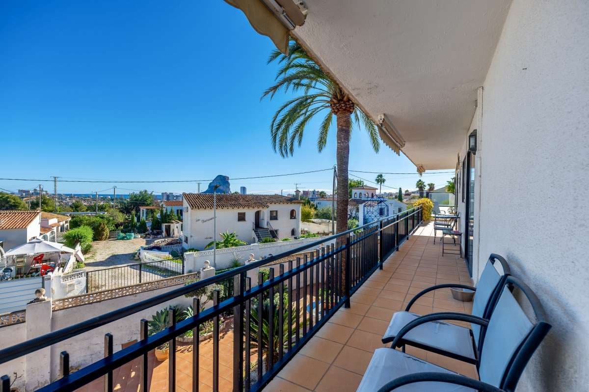 4 slaapkamer Villa te koop in Calpe / Calp - € 550.000 (Ref: 9436268)