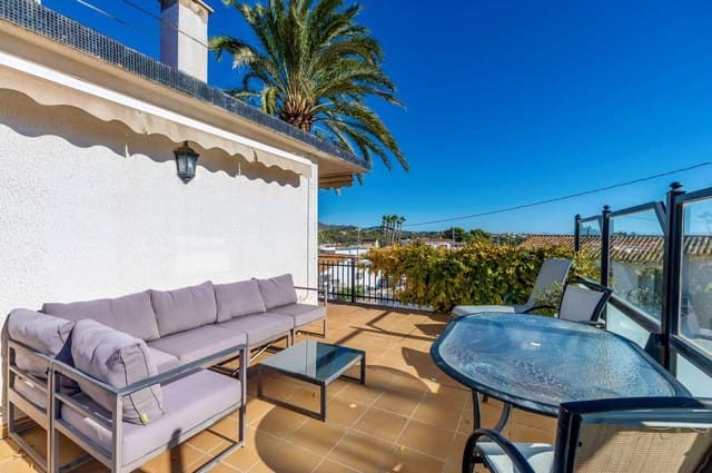 4 slaapkamer Villa te koop in Calpe / Calp - € 550.000 (Ref: 9436268)