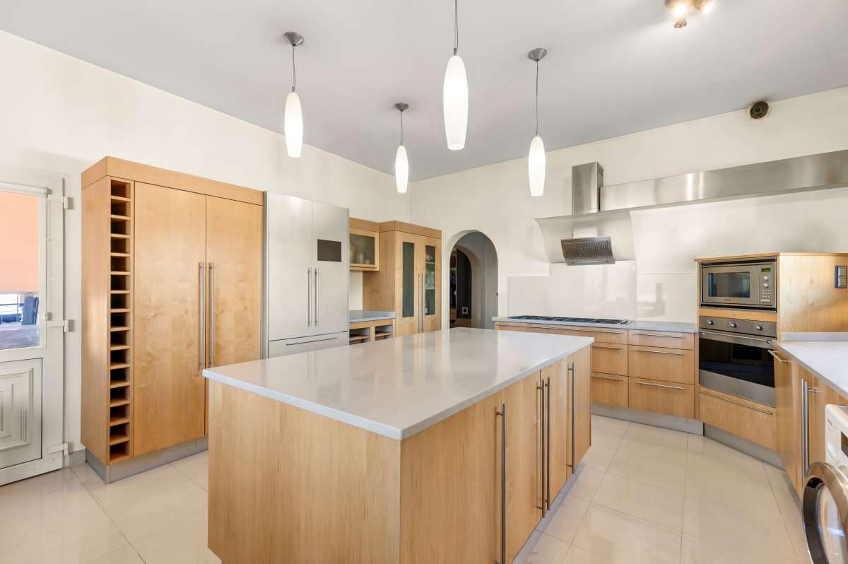 4 bedroom Villa for sale in Calpe / Calp - € 1,100,000 (Ref: 9436269)