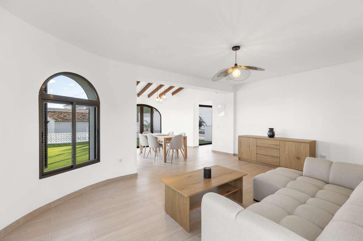 3 soveværelse Villa til salg i Calpe / Calp - € 950.000 (Ref: 9444901)