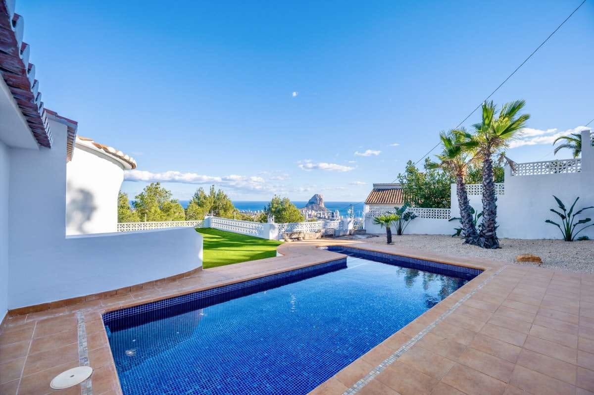 3 soveværelse Villa til salg i Calpe / Calp - € 950.000 (Ref: 9444901)