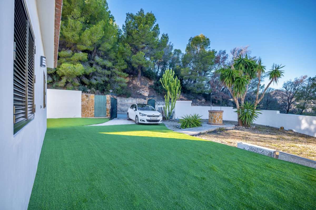 3 soveværelse Villa til salg i Calpe / Calp - € 950.000 (Ref: 9444901)