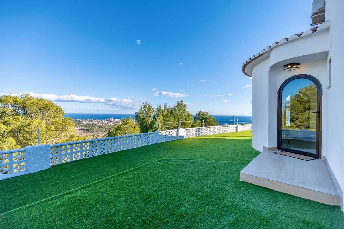 3 soveværelse Villa til salg i Calpe / Calp - € 950.000 (Ref: 9444901)