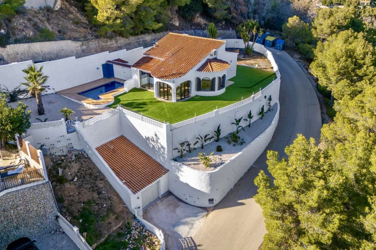 3 soveværelse Villa til salg i Calpe / Calp - € 950.000 (Ref: 9444901)