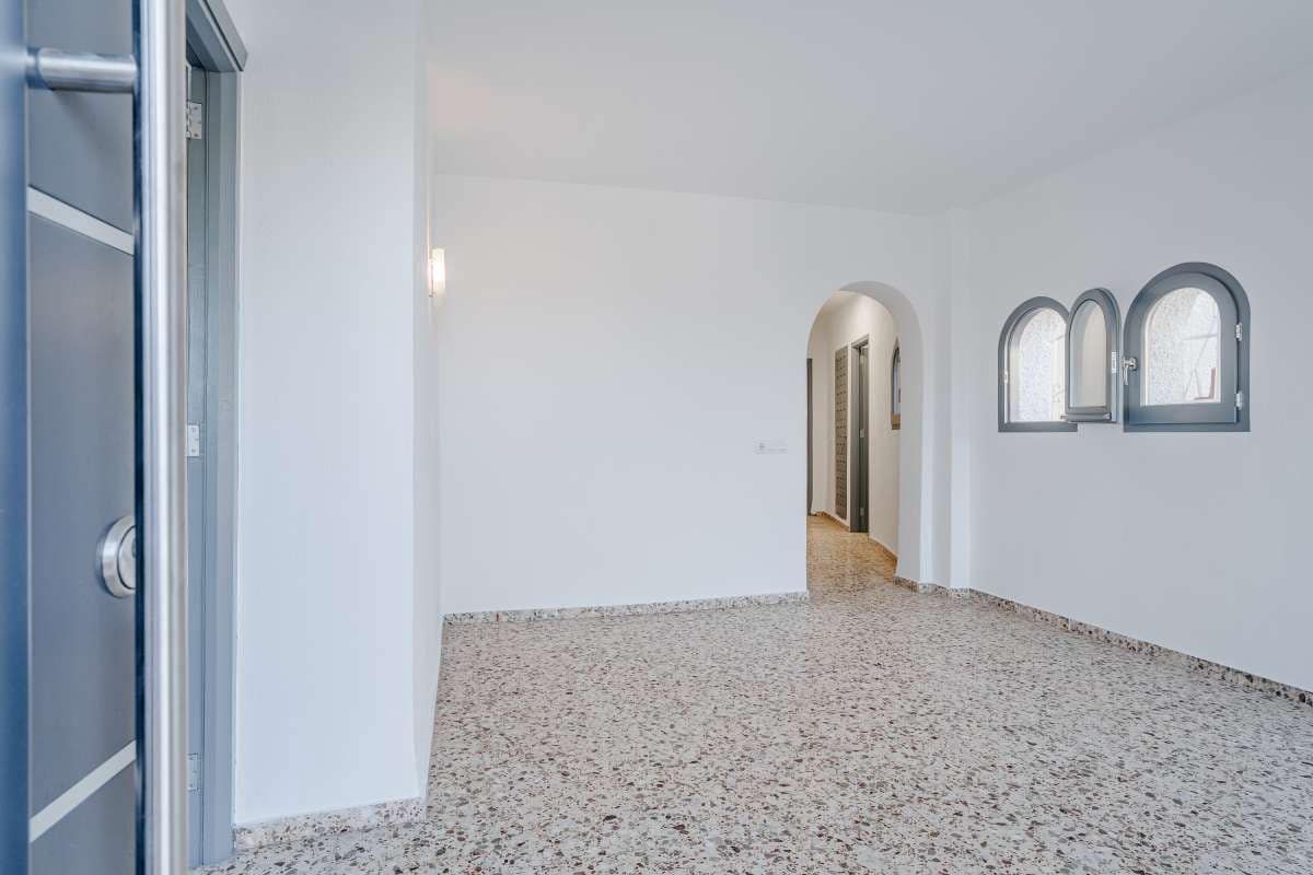 4 bedroom Villa for sale in Calpe / Calp - € 590,000 (Ref: 9447200)