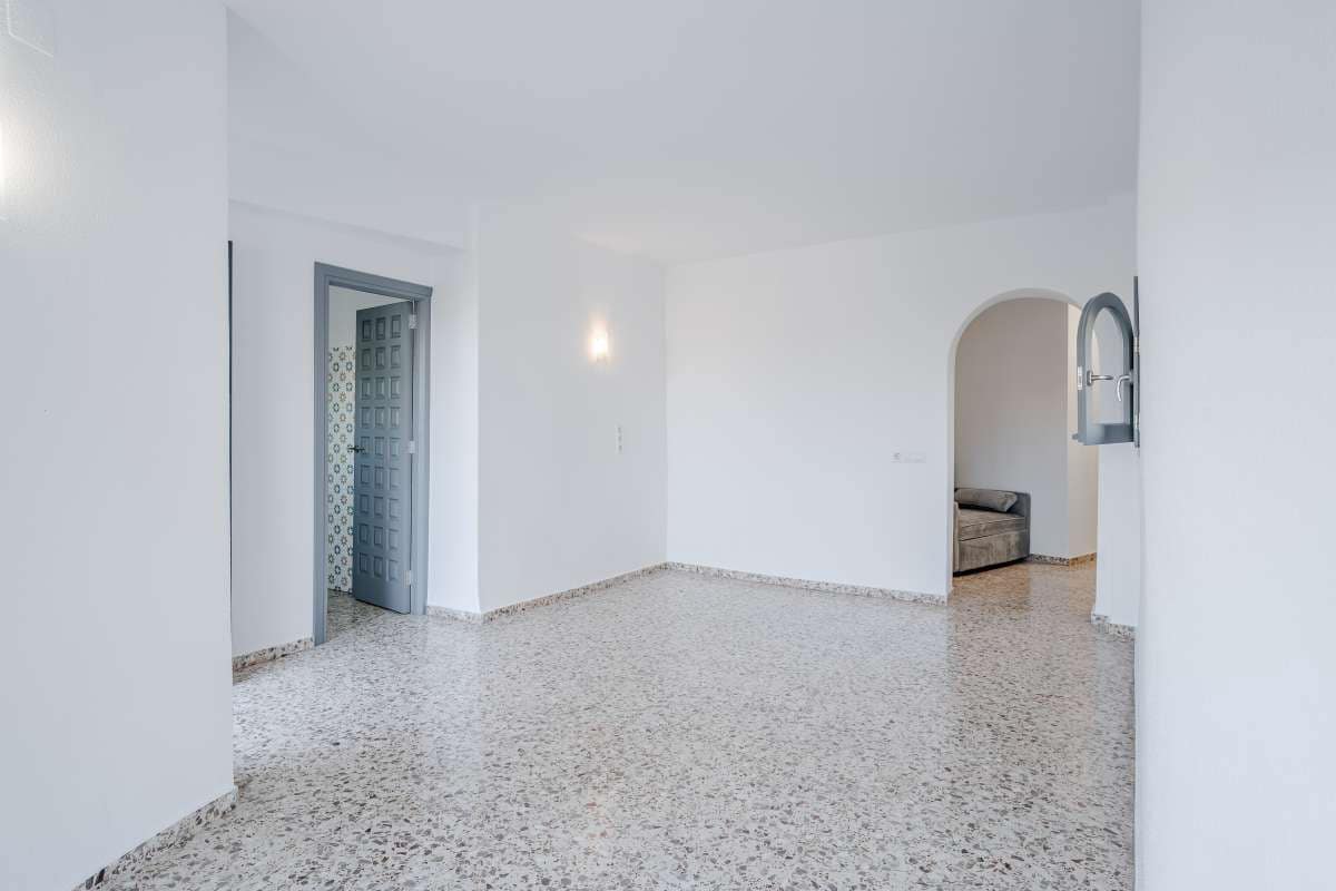 4 bedroom Villa for sale in Calpe / Calp - € 590,000 (Ref: 9447200)