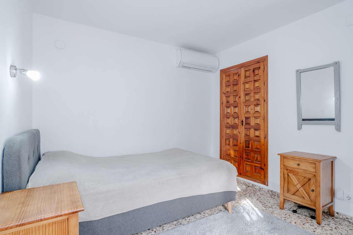 4 bedroom Villa for sale in Calpe / Calp - € 590,000 (Ref: 9447200)