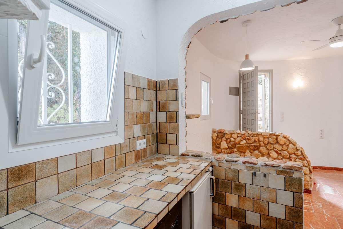 4 bedroom Villa for sale in Calpe / Calp - € 590,000 (Ref: 9447200)