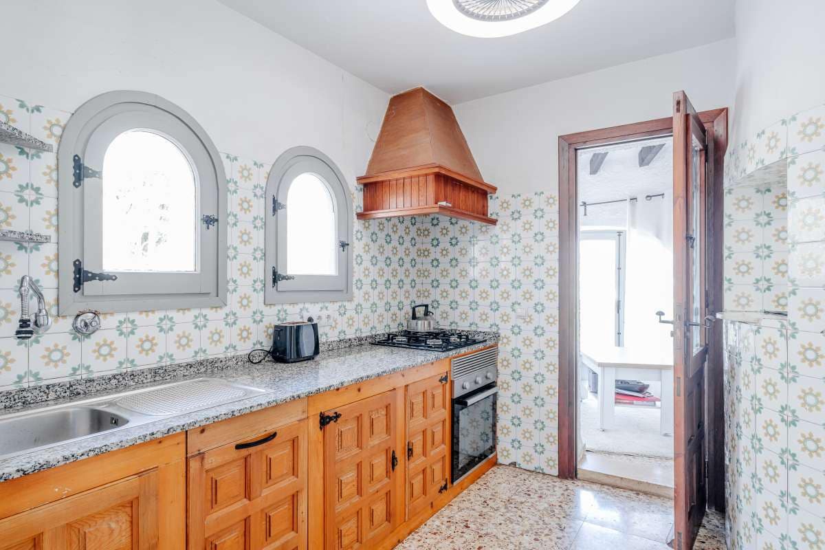 4 bedroom Villa for sale in Calpe / Calp - € 590,000 (Ref: 9447200)