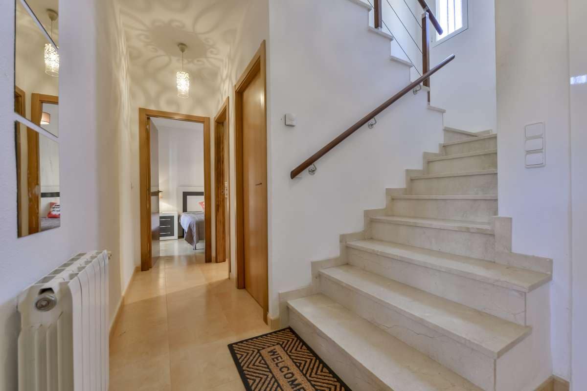 3 bedroom Villa for sale in Calpe / Calp - € 359,000 (Ref: 9470031)