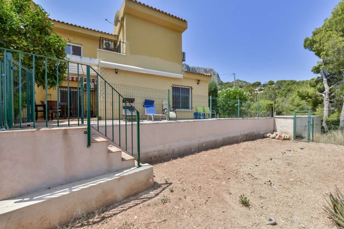 3 bedroom Villa for sale in Calpe / Calp - € 359,000 (Ref: 9470031)