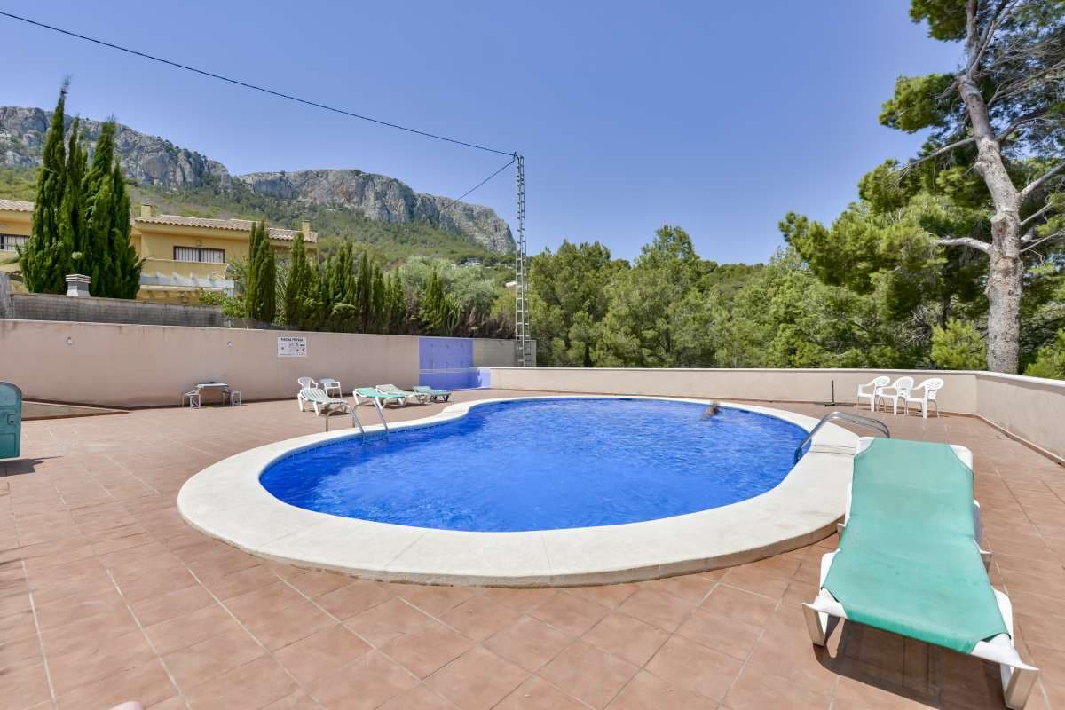 3 bedroom Villa for sale in Calpe / Calp - € 359,000 (Ref: 9470031)