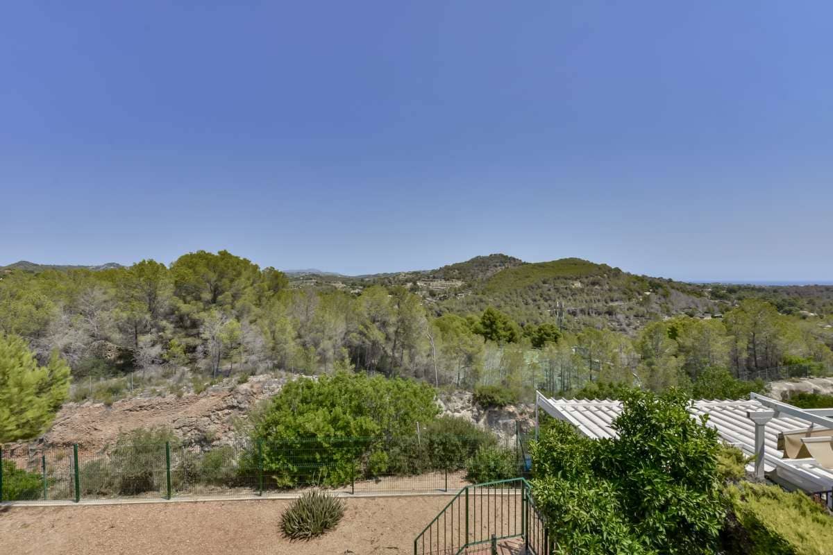 3 bedroom Villa for sale in Calpe / Calp - € 359,000 (Ref: 9470031)