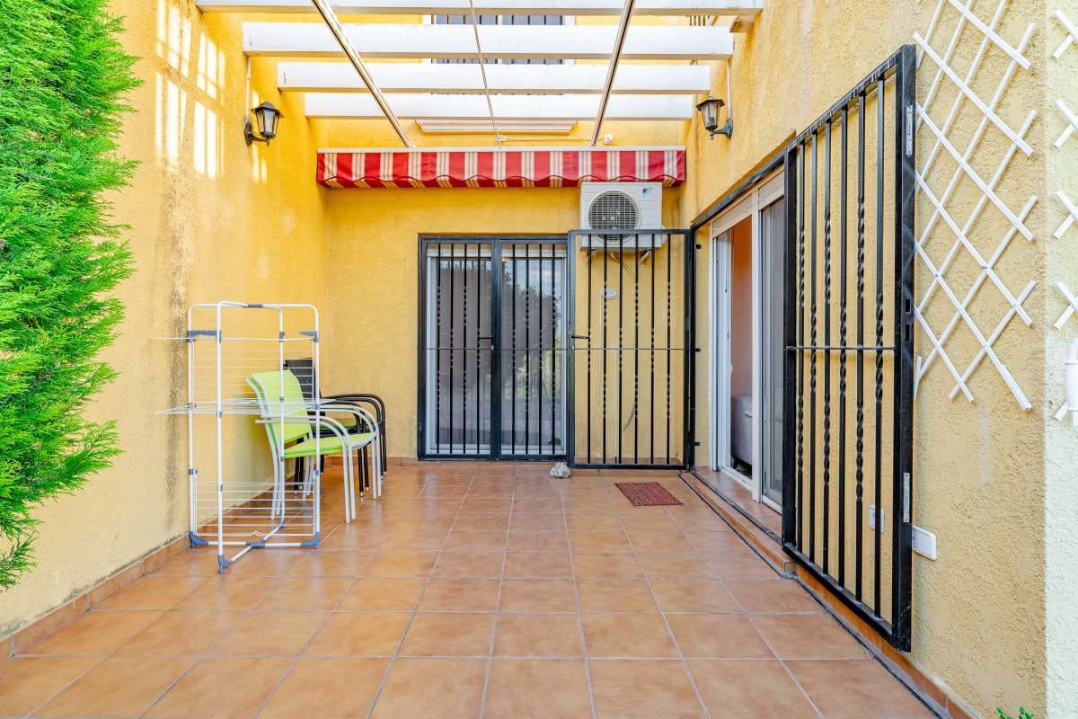 3 bedroom Villa for sale in Calpe / Calp - € 359,000 (Ref: 9470031)