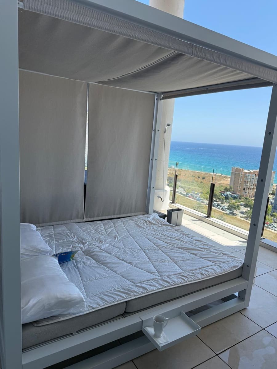 2 bedroom Apartment for sale in Calpe / Calp - € 860,000 (Ref: 9481540)