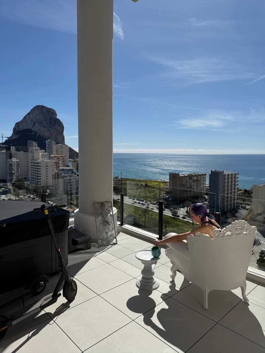 2 bedroom Apartment for sale in Calpe / Calp - € 860,000 (Ref: 9481540)