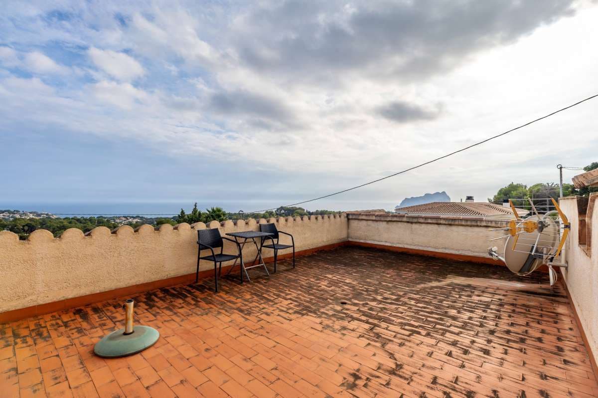 4 bedroom Villa for sale in Benissa - € 1,600,000 (Ref: 9495569)