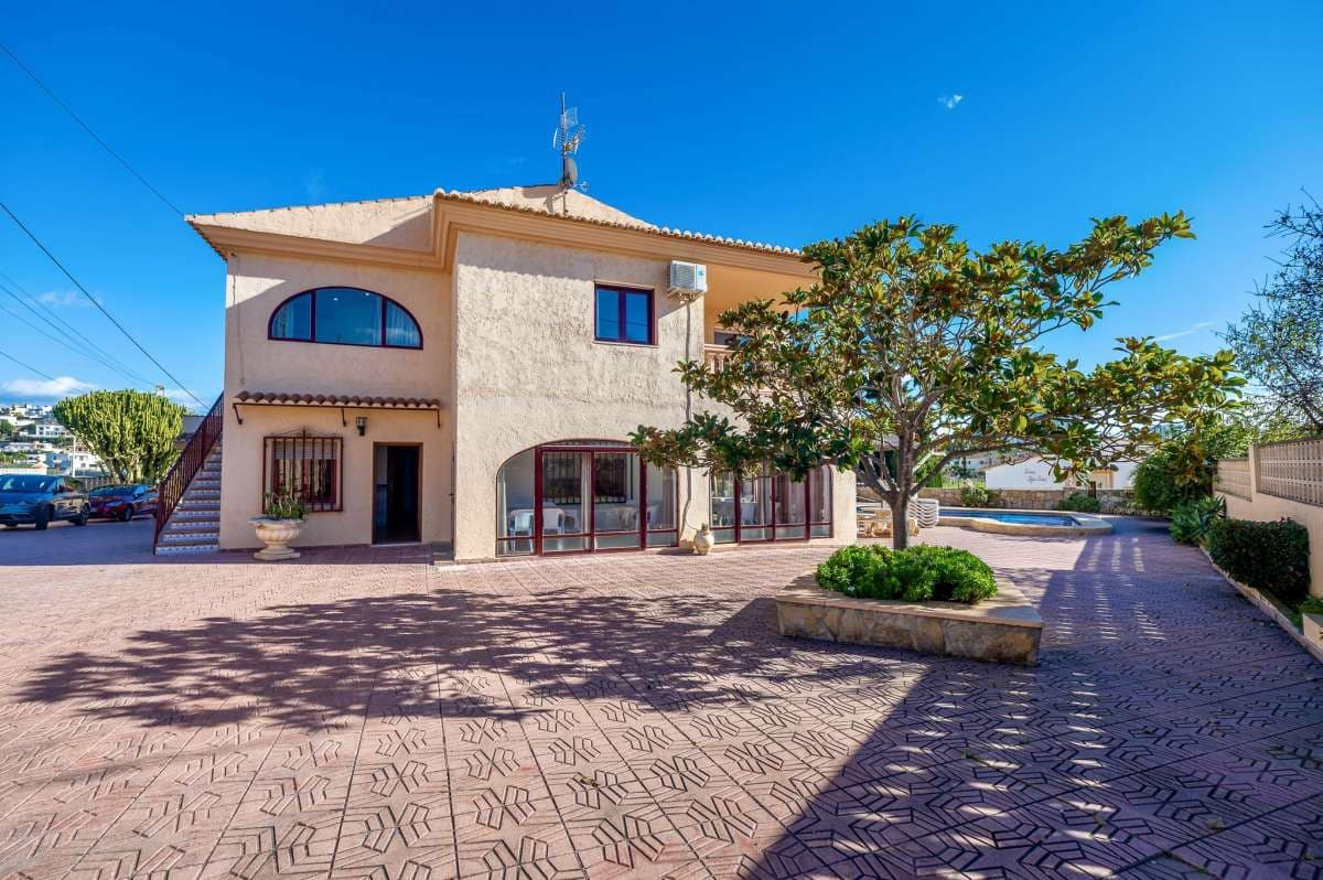 11 slaapkamer Villa te koop in Calpe / Calp - € 990.000 (Ref: 9516527)