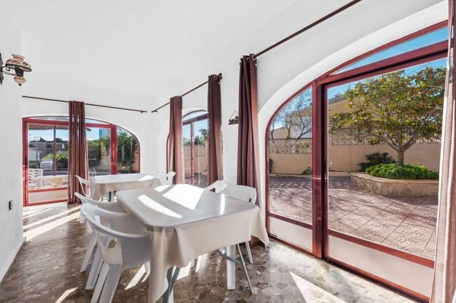 11 slaapkamer Villa te koop in Calpe / Calp - € 990.000 (Ref: 9516527)