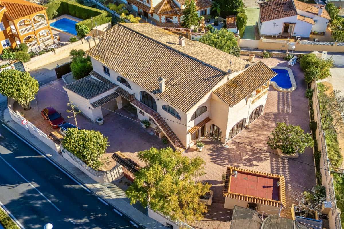 11 slaapkamer Villa te koop in Calpe / Calp - € 990.000 (Ref: 9516527)