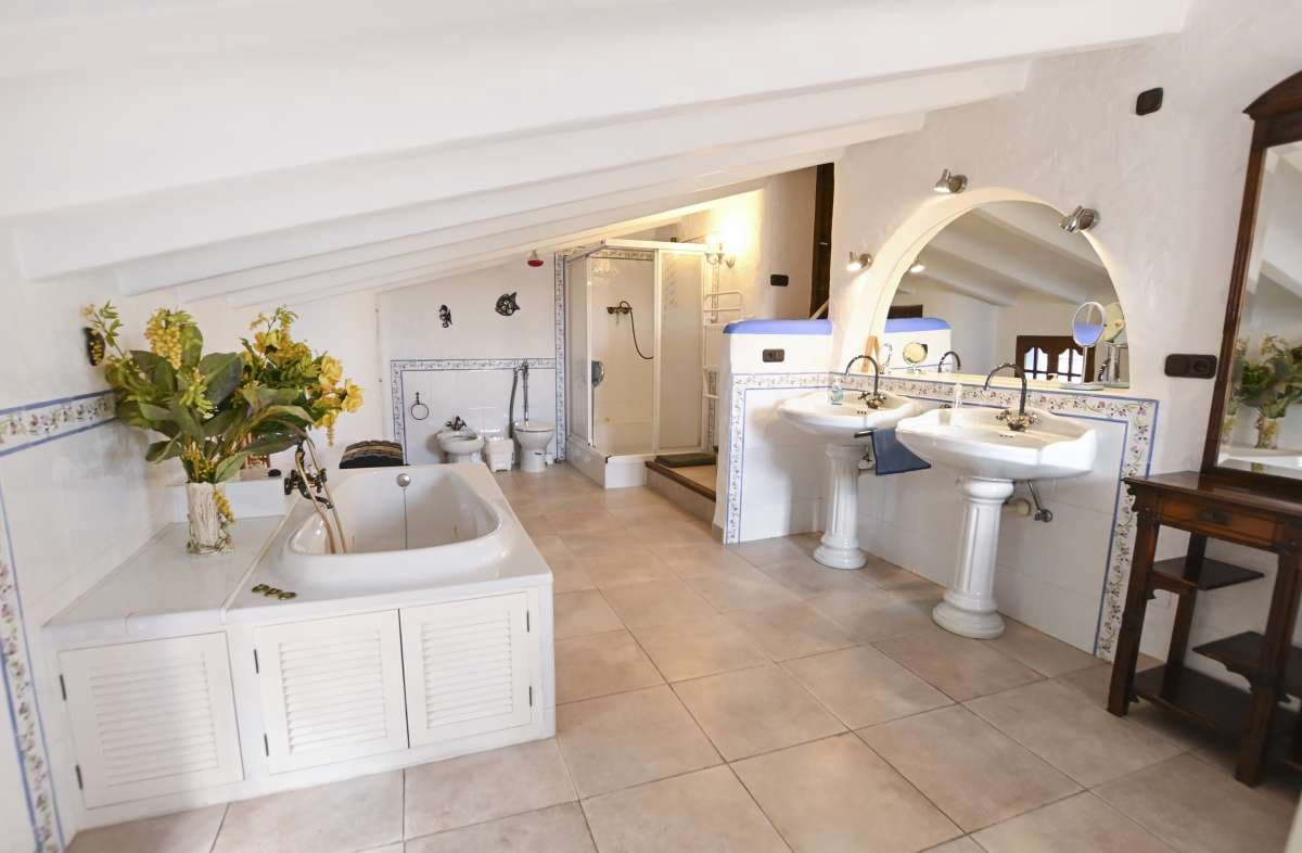 4 quarto Quinta/Casa Rural para venda em Calpe / Calp - 2 500 000 € (Ref: 9534996)