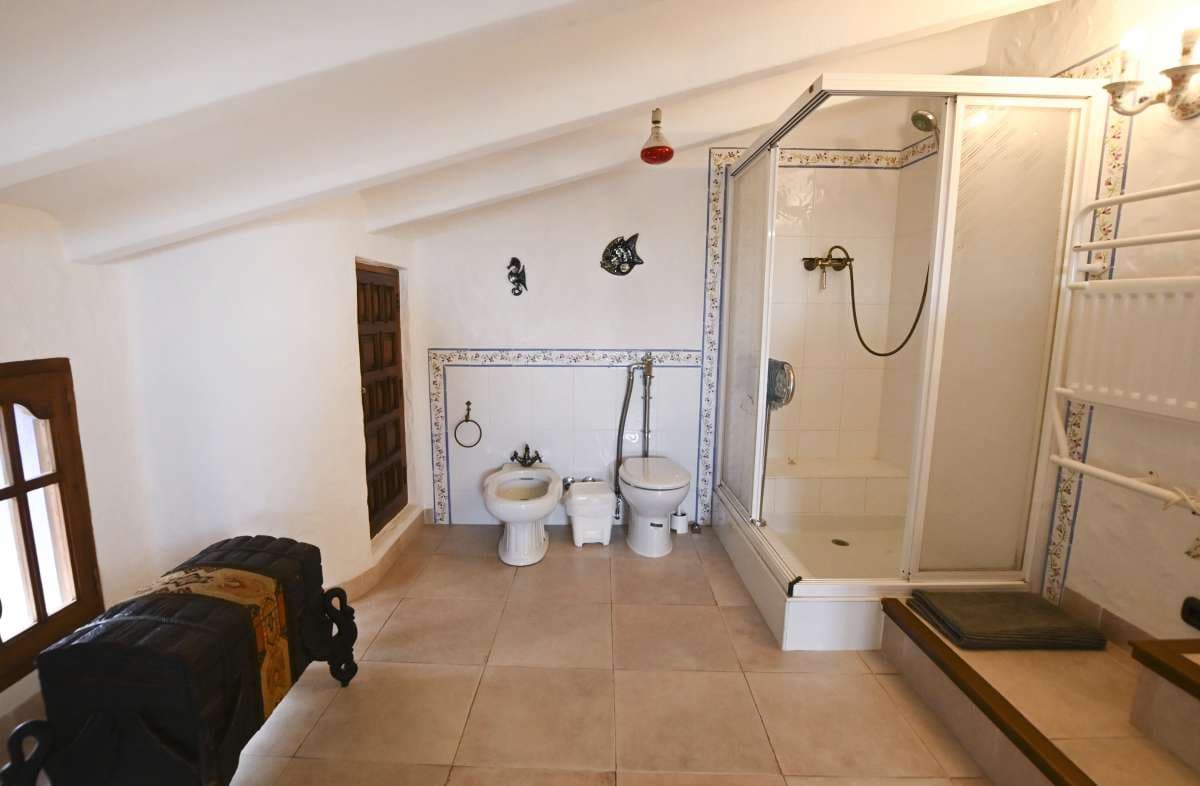 4 quarto Quinta/Casa Rural para venda em Calpe / Calp - 2 500 000 € (Ref: 9534996)