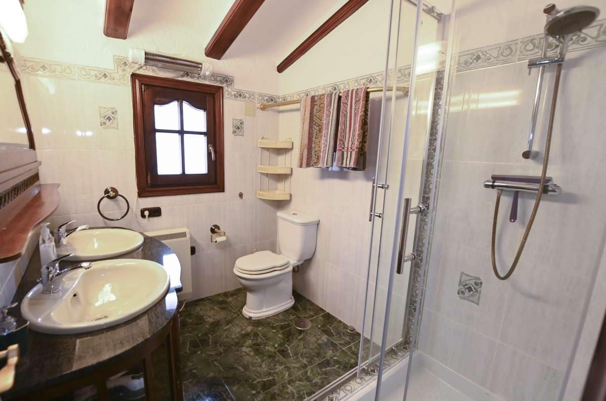 4 quarto Quinta/Casa Rural para venda em Calpe / Calp - 2 500 000 € (Ref: 9534996)