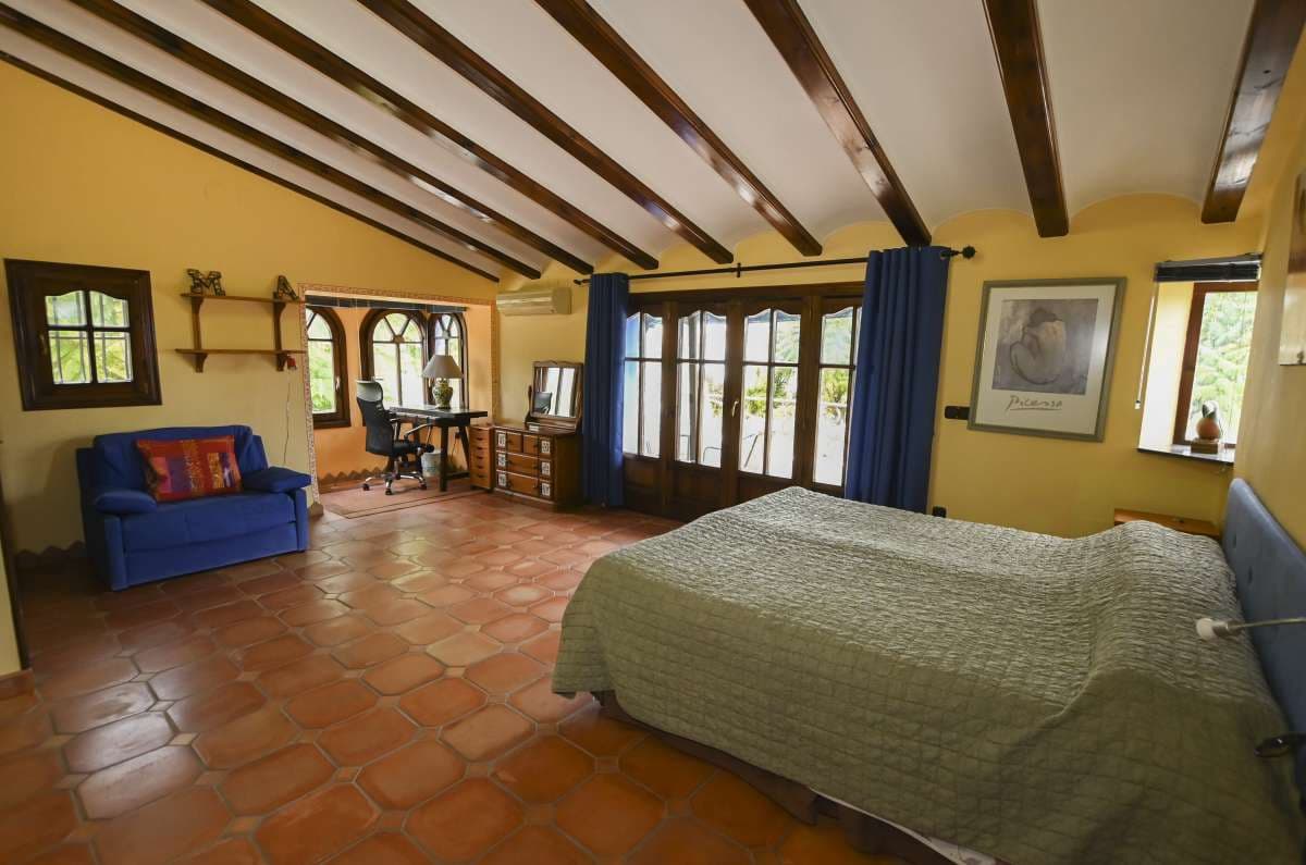 4 quarto Quinta/Casa Rural para venda em Calpe / Calp - 2 500 000 € (Ref: 9534996)