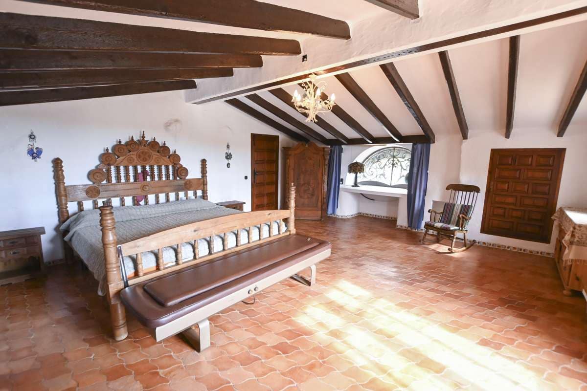 4 quarto Quinta/Casa Rural para venda em Calpe / Calp - 2 500 000 € (Ref: 9534996)