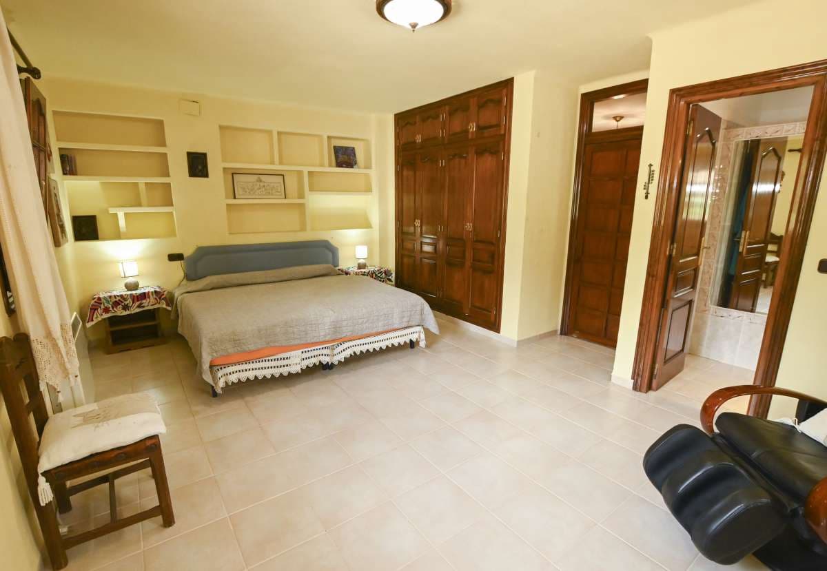 4 quarto Quinta/Casa Rural para venda em Calpe / Calp - 2 500 000 € (Ref: 9534996)