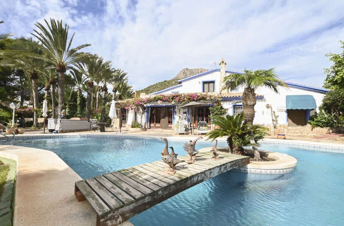 4 quarto Quinta/Casa Rural para venda em Calpe / Calp - 2 500 000 € (Ref: 9534996)