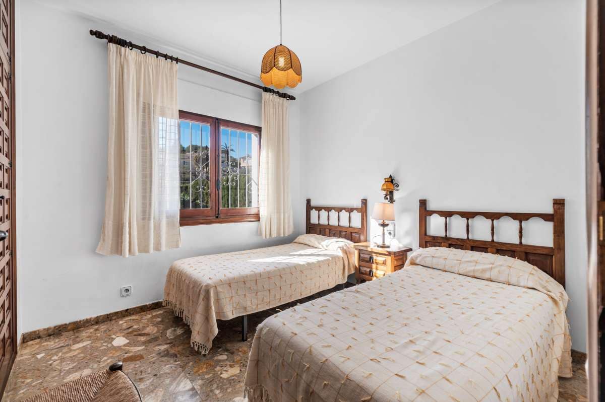 6 soveværelse Villa til salg i Benissa - € 890.000 (Ref: 9542305)