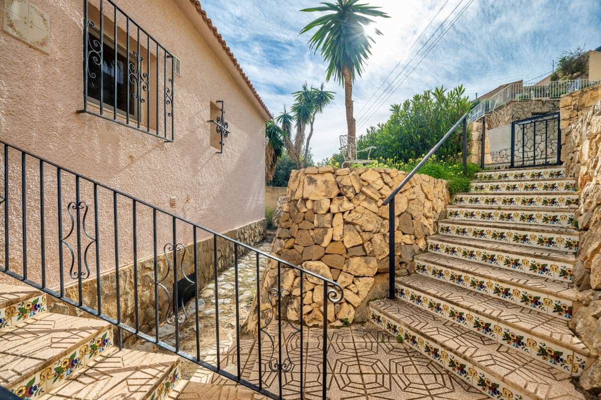 3 makuuhuone Huvila myytävänä paikassa Calpe / Calp - 395 000 € (Ref: 9598128)