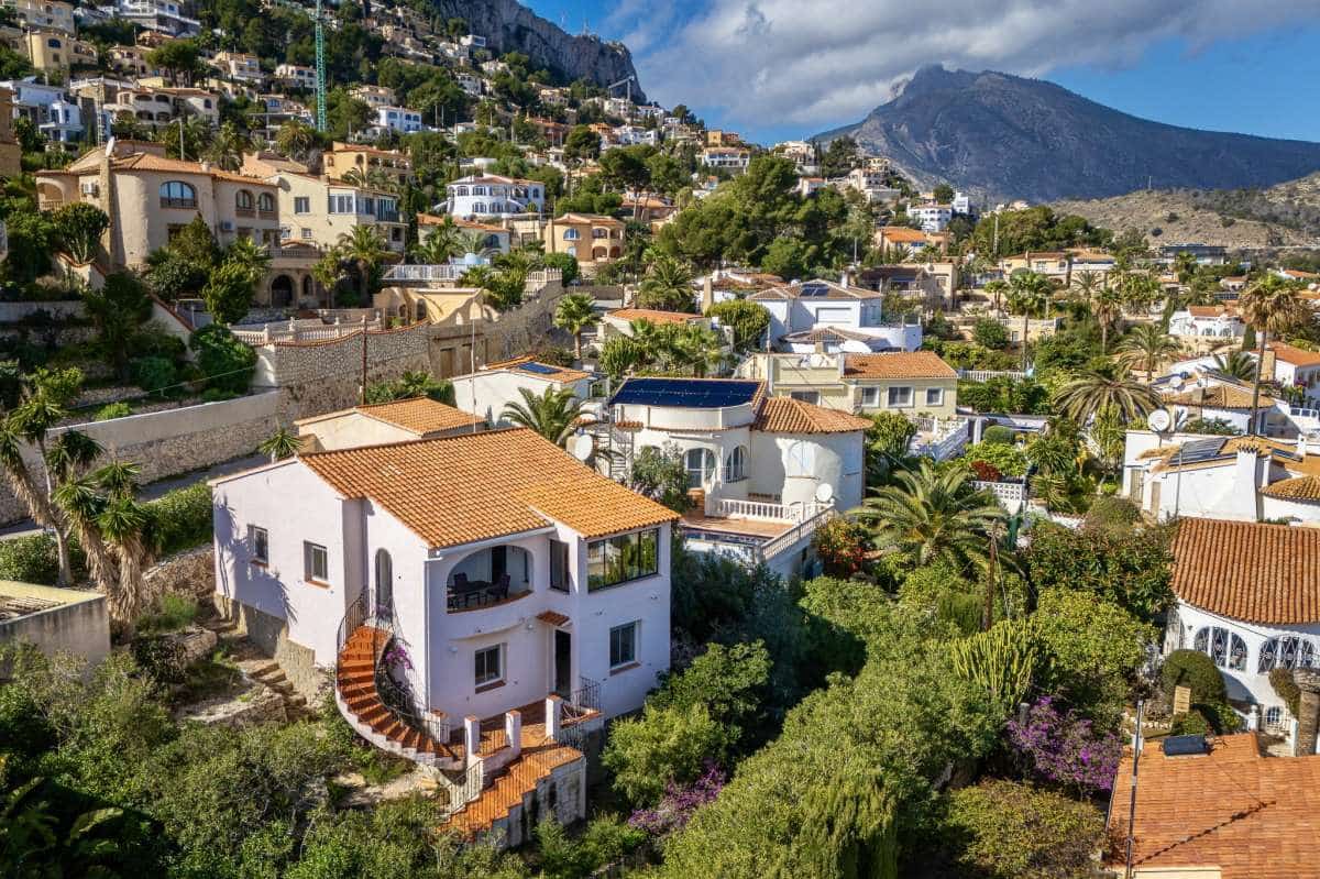 3 makuuhuone Huvila myytävänä paikassa Calpe / Calp - 395 000 € (Ref: 9598128)