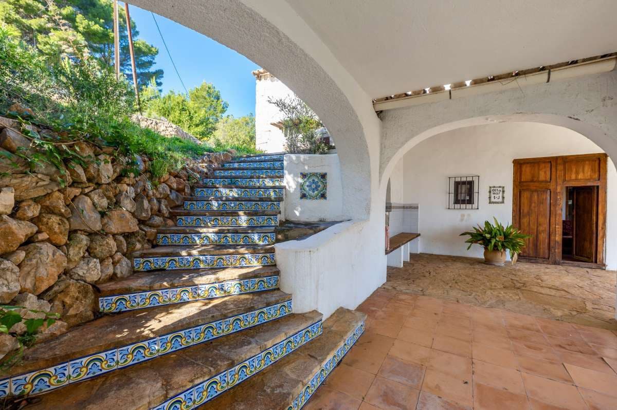 4 makuuhuone Huvila myytävänä paikassa Calpe / Calp - 895 000 € (Ref: 9599967)