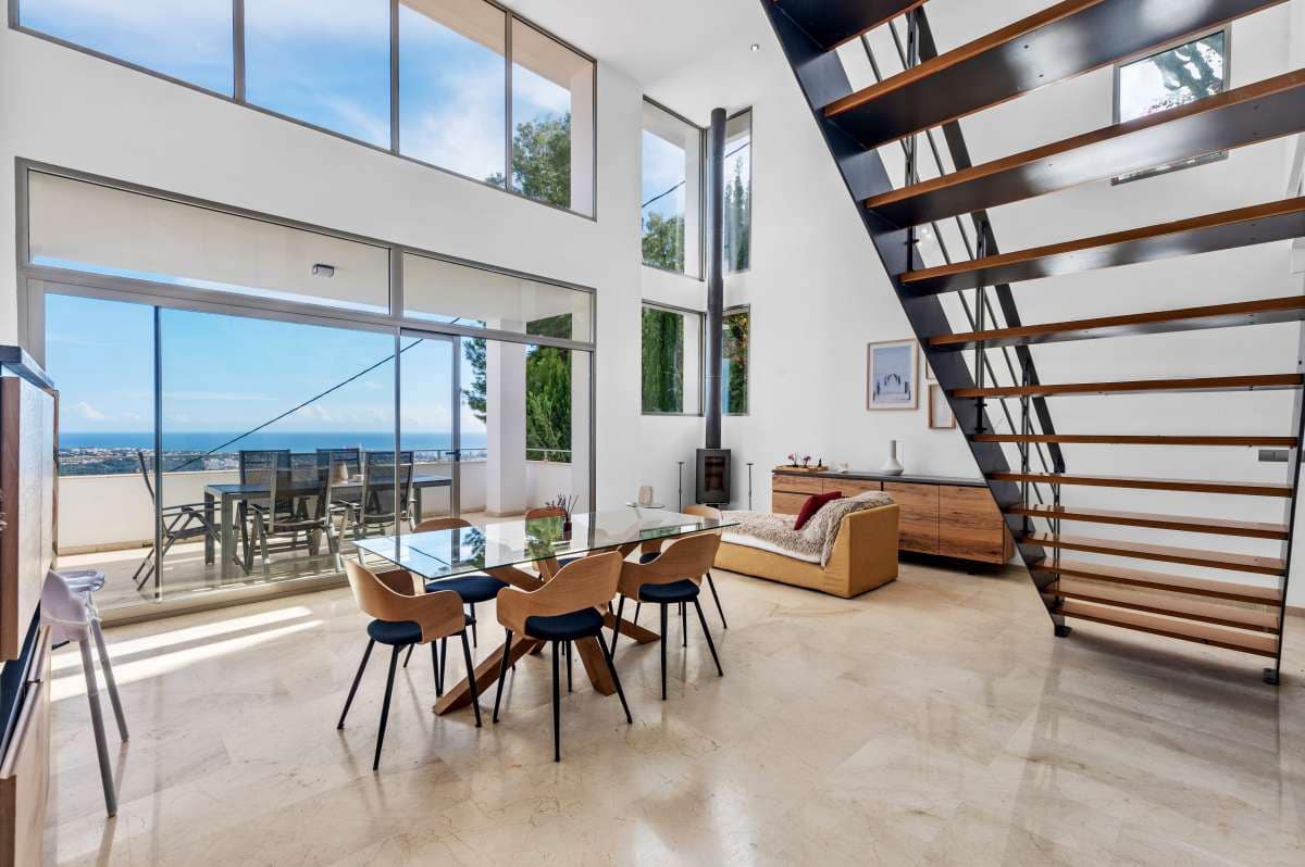 Villa for sale in Calpe / Calp - € 1,575,000 (Ref: 9628304)